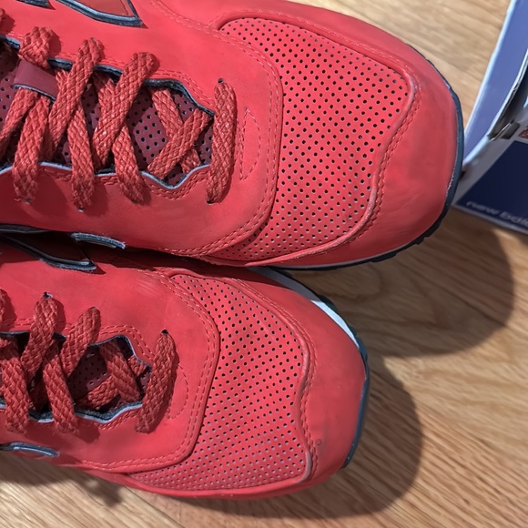 New Balance - Picture 8 of 9